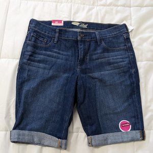 Old Navy Bermuda shorts, size 10